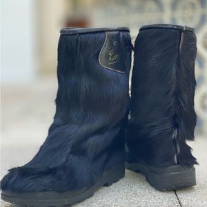 Vintage Italian after ski boots